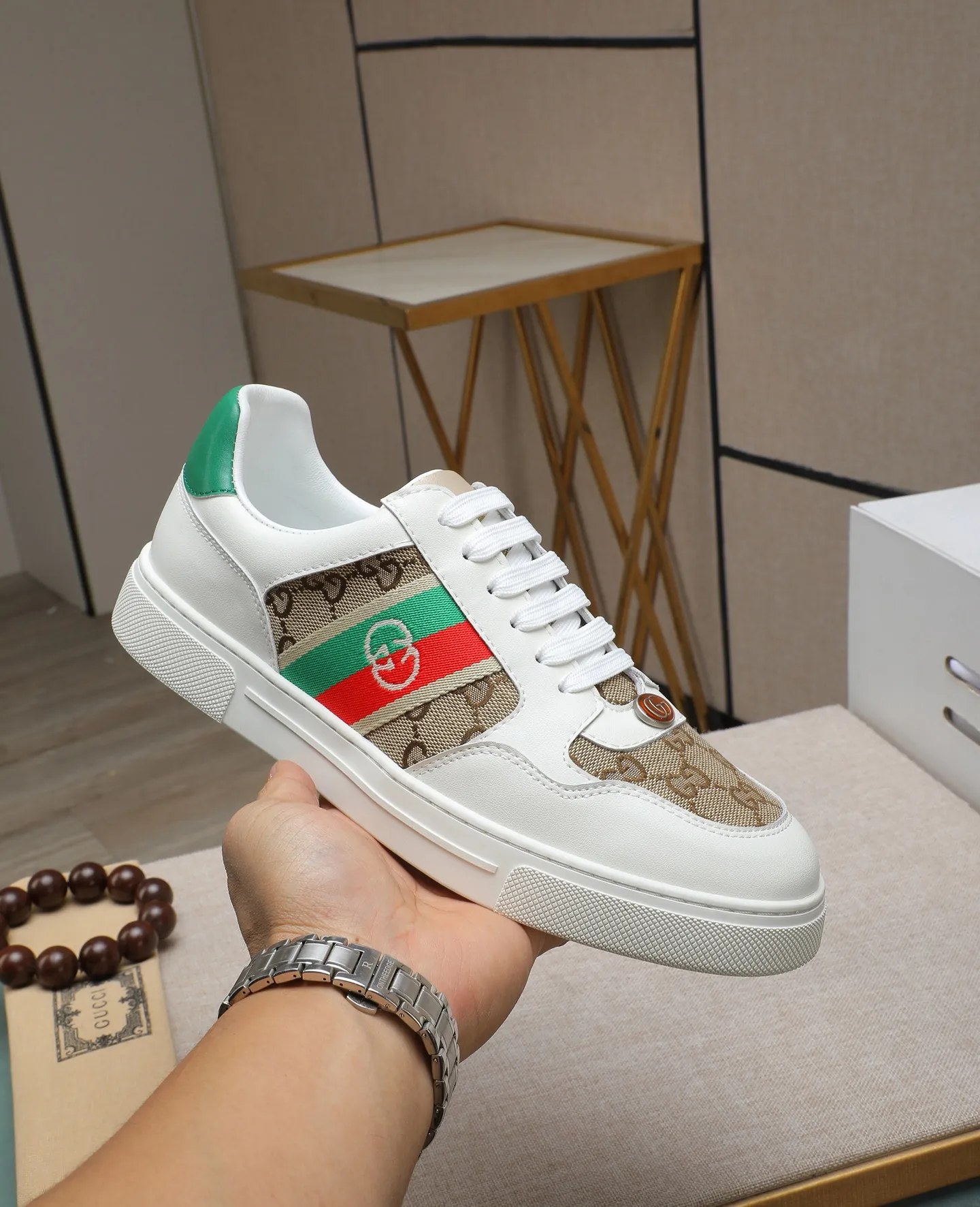 Men's men's shoes 💰440 GUCCI🔍🔍The latest model is on sale at the same time at the counter. Original calfskin imported from Italy, genuine leather lining, (high-end, noble, and classy) with exquisite workmanship. Sole: Original sole provided by the original factory, ⚠Exclusive double-layer movable molded sole super comfortable⚠, real shot 🎬The real thing is better🔍🔍"High quality·Follow the order" Code number 38-44